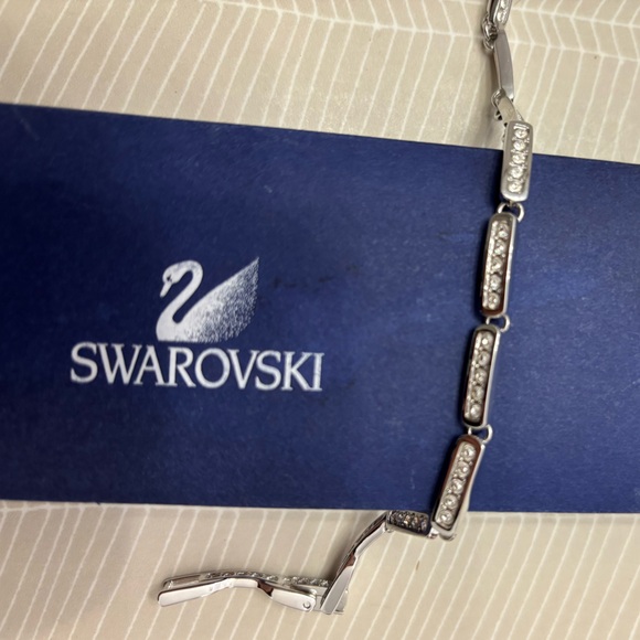 Swarovski Silver Bracelet with Sparkling Accents - Picture 4 of 5